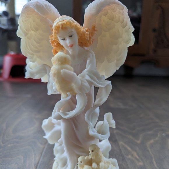 Seraphim Angel - Picture 1 of 7